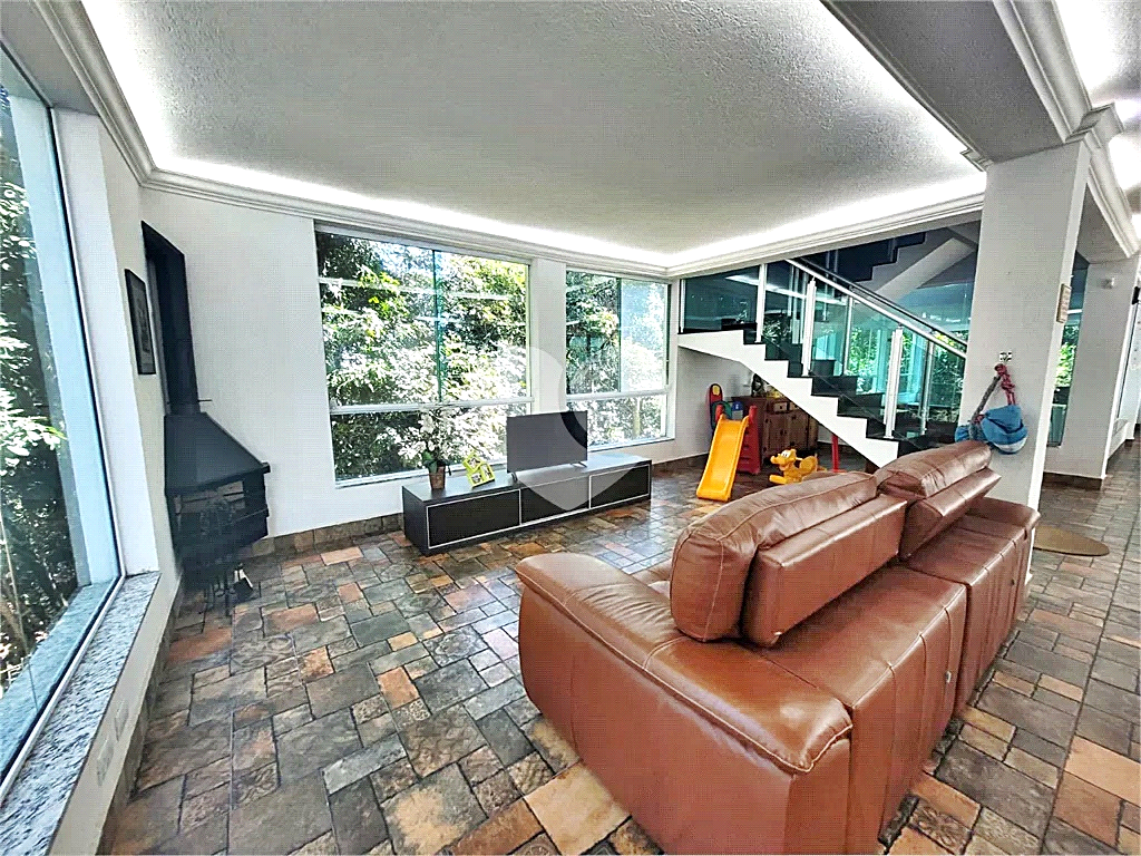 Casa de Condomínio à venda com 4 quartos, 402m² - Foto 37