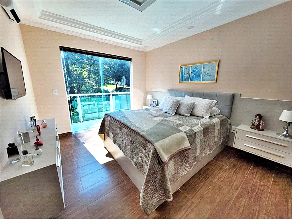 Casa de Condomínio à venda com 4 quartos, 402m² - Foto 16