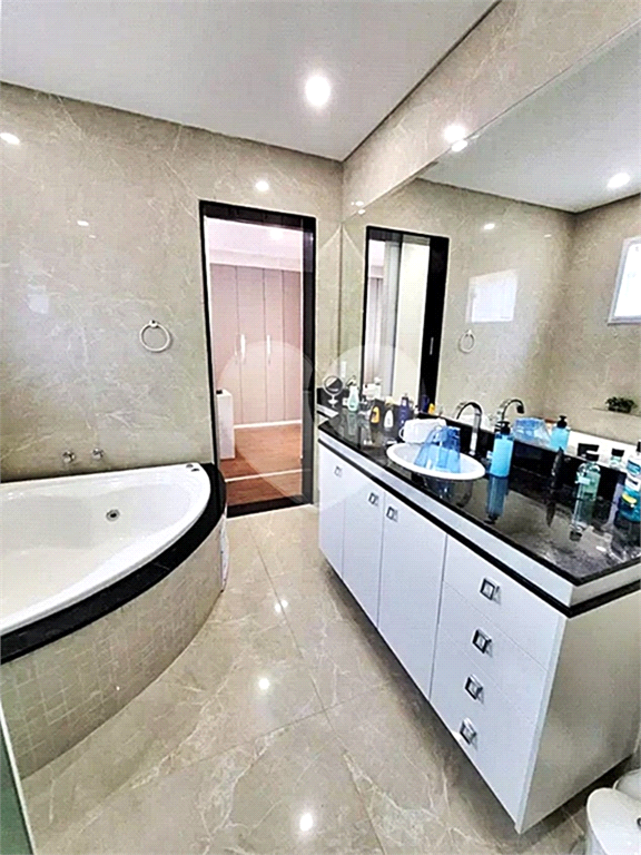 Casa de Condomínio à venda com 4 quartos, 402m² - Foto 19