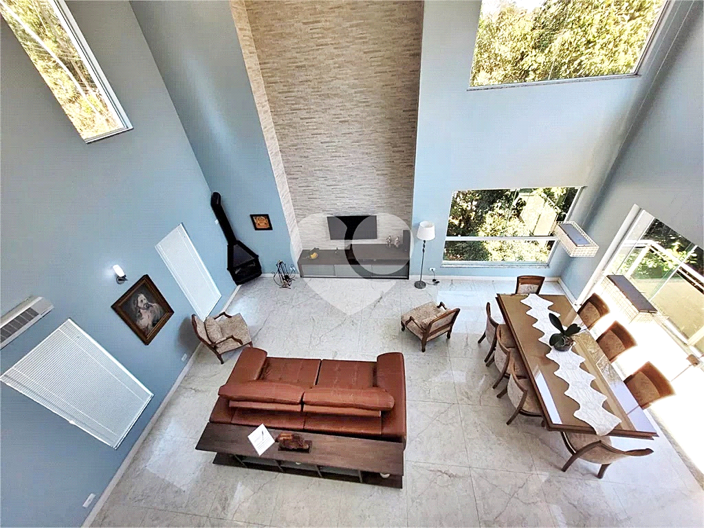 Casa de Condomínio à venda com 4 quartos, 402m² - Foto 1