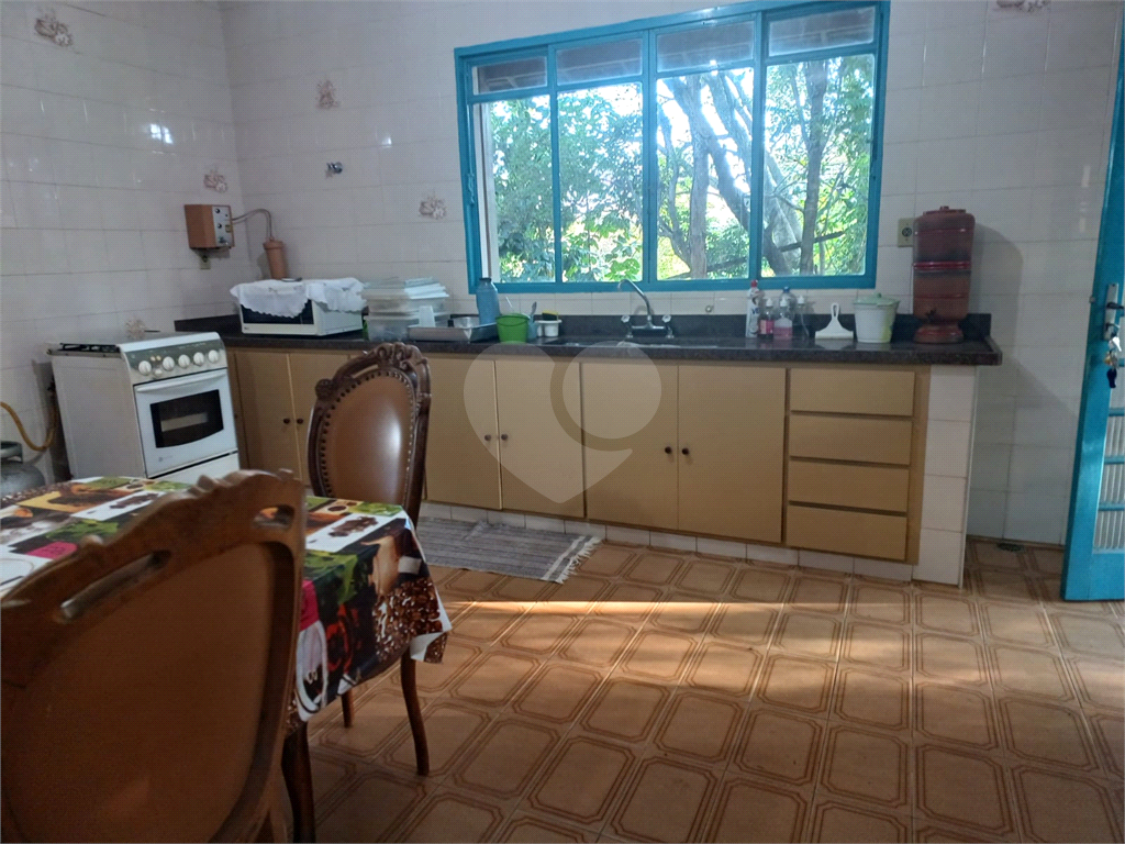 Chácara à venda com 2 quartos, 623m² - Foto 18
