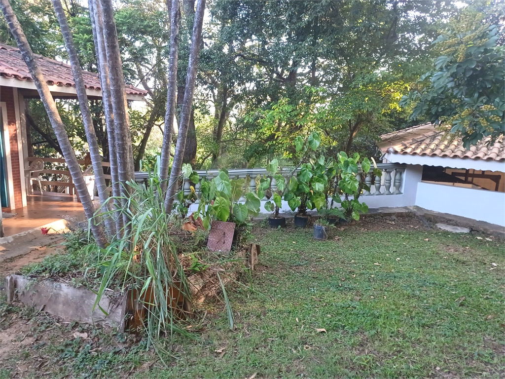 Chácara à venda com 2 quartos, 623m² - Foto 2