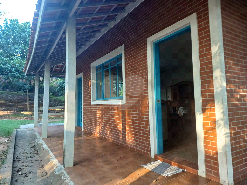 Chácara à venda com 2 quartos, 623m² - Foto 24