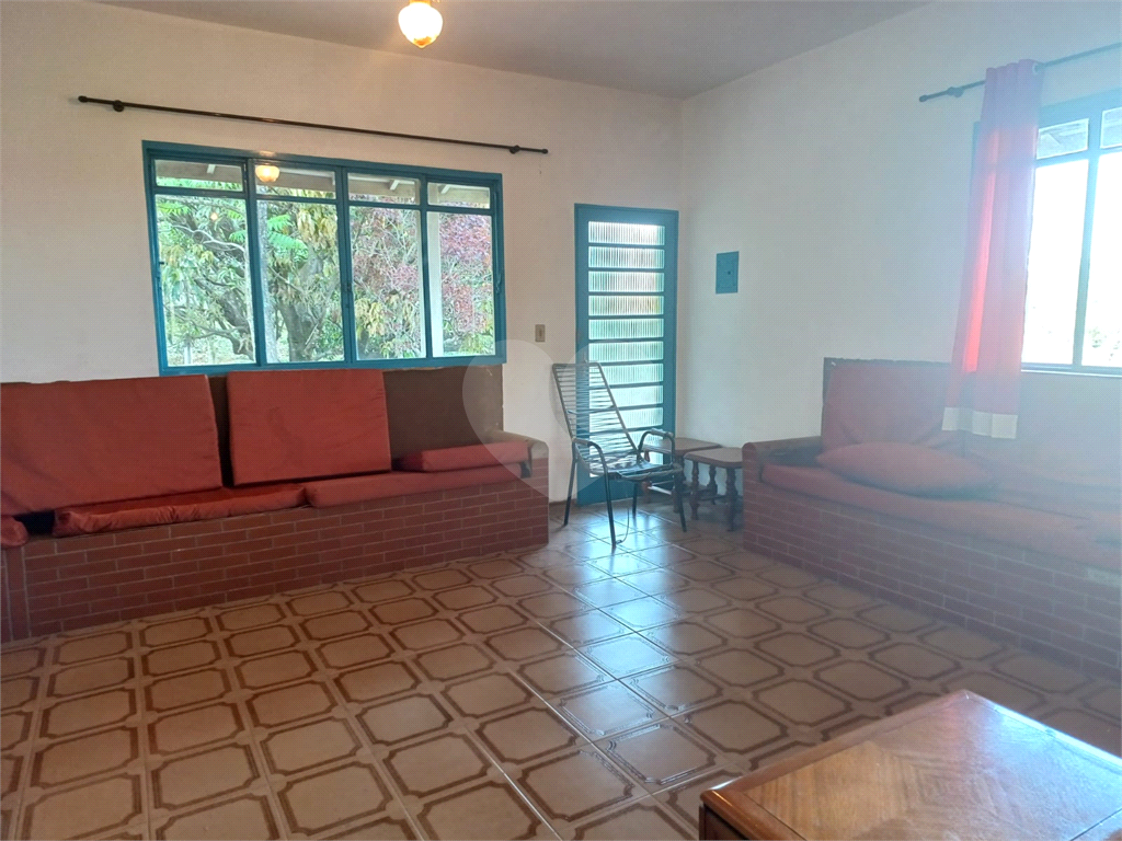Chácara à venda com 2 quartos, 623m² - Foto 12