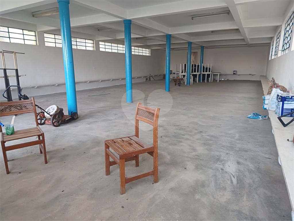 Chácara à venda com 2 quartos, 623m² - Foto 32
