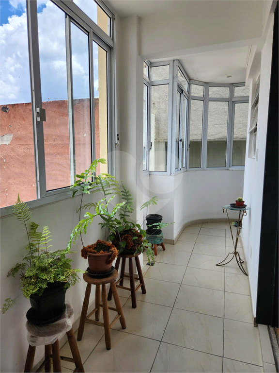 Apartamento à venda com 2 quartos, 127m² - Foto 4