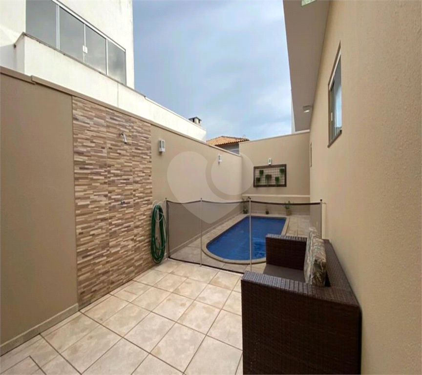 Casa de Condomínio à venda com 3 quartos, 270m² - Foto 30