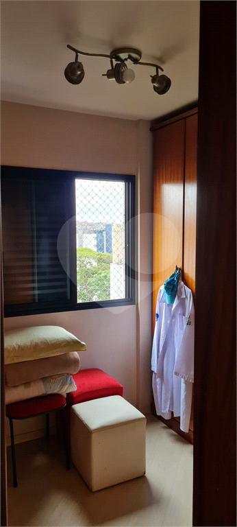 Valor abaixo da média da região - Apartamento Ensolarado próximo ao Metrô Parada Inglesa