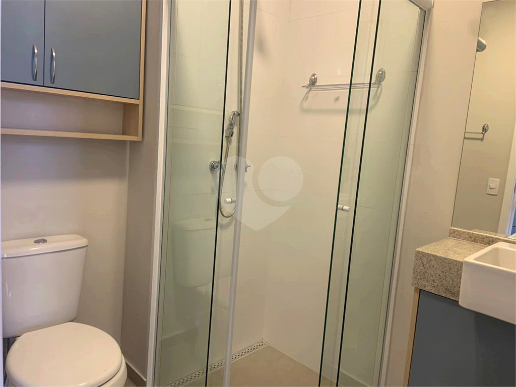 APARTAMENTO em PINHEIROS