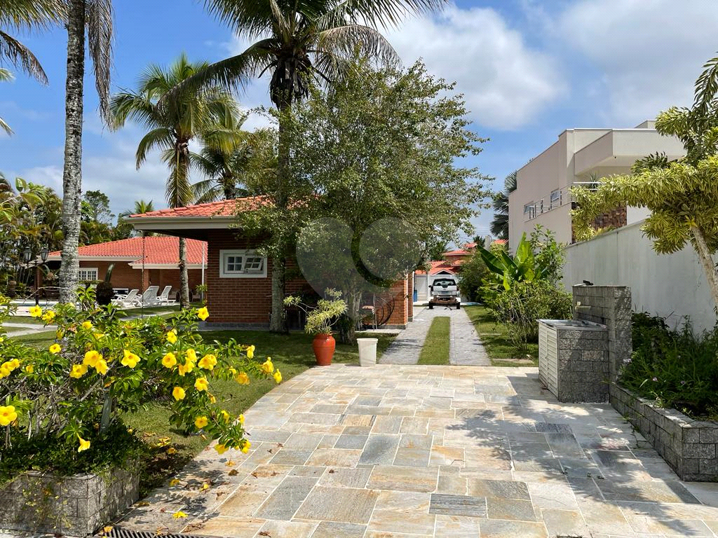 Casa de Condomínio à venda com 5 quartos, 500m² - Foto 27