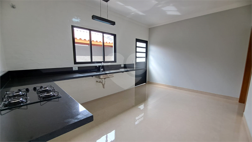 Linda casa terrea a venda na cidade de Bragança Paulista -SP