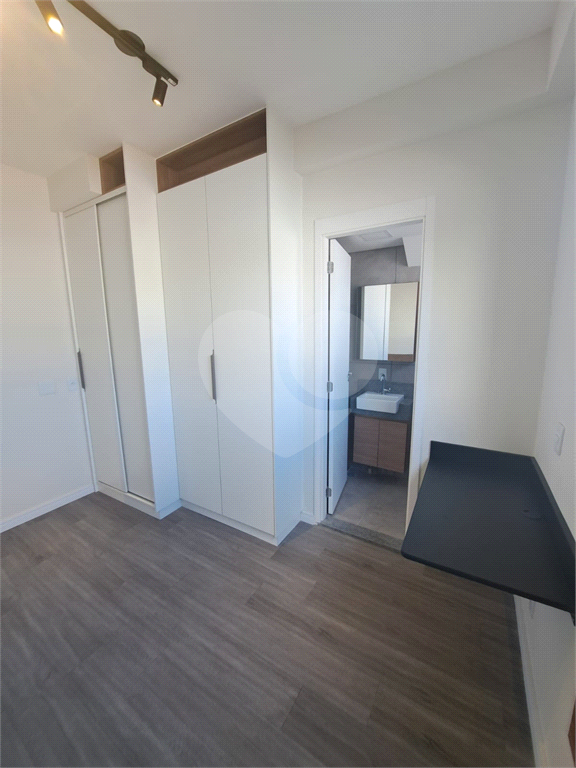 VILA CLEMENTINO - PRÓXIMO AO METRÕ  HOSPITAL S PAULO - REFORMADO 