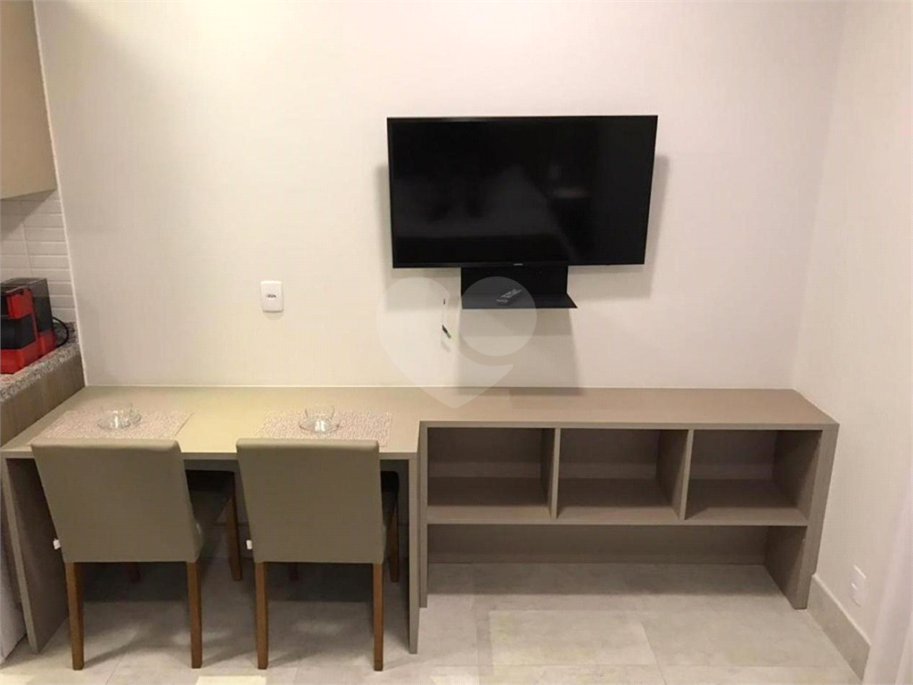 Studio todo mobiliado para Venda ou Locação  no Centro em Prédio semi novo próximo ao metrô!!!