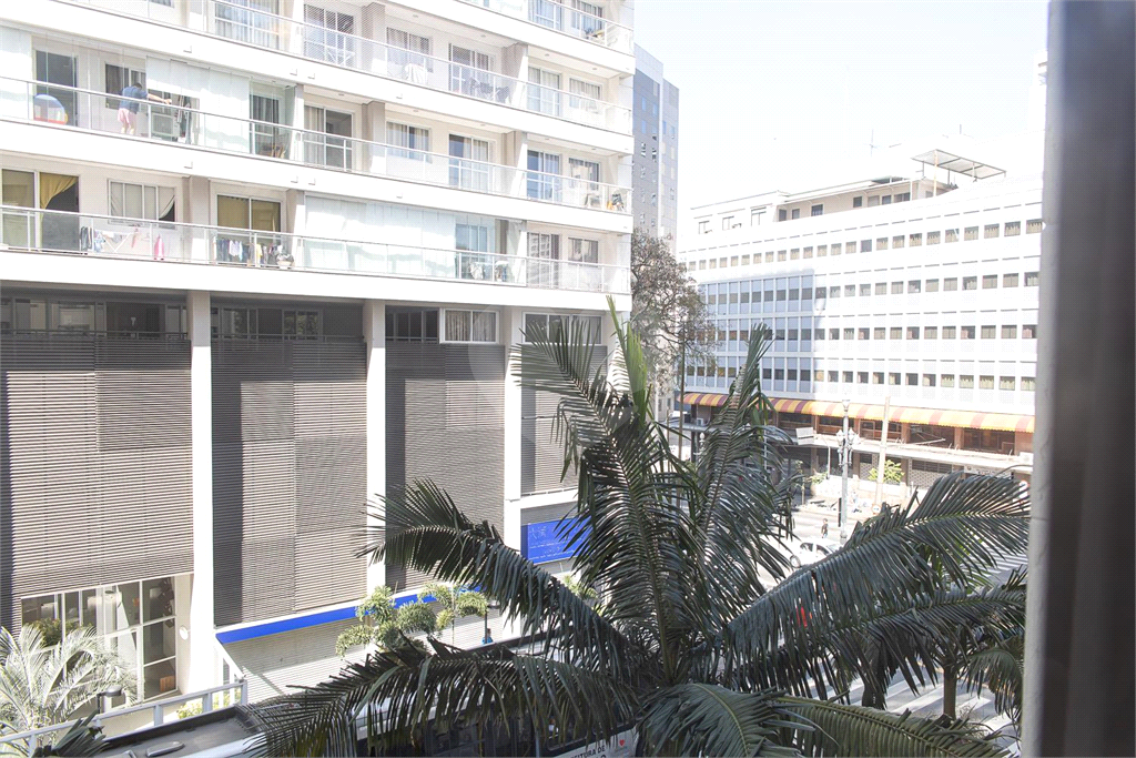 Studio todo mobiliado para Venda ou Locação  no Centro em Prédio semi novo próximo ao metrô!!!