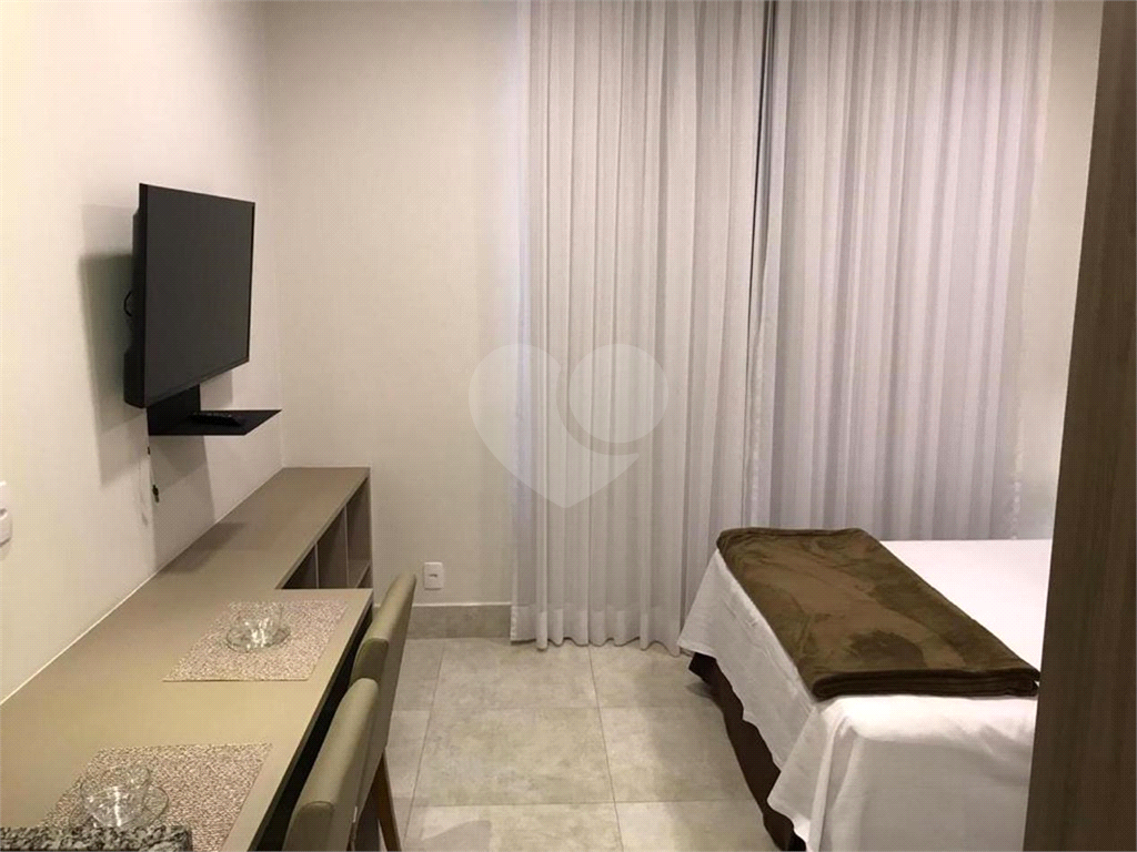 Studio todo mobiliado para Venda ou Locação  no Centro em Prédio semi novo próximo ao metrô!!!