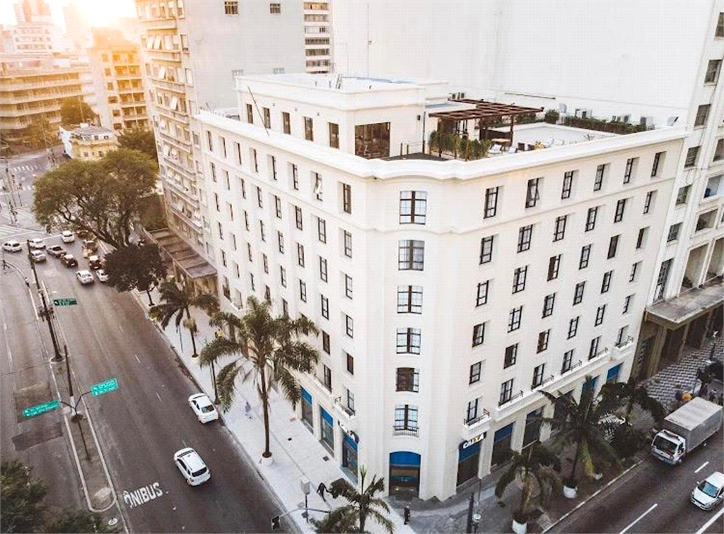 Studio todo mobiliado para Venda ou Locação  no Centro em Prédio semi novo próximo ao metrô!!!