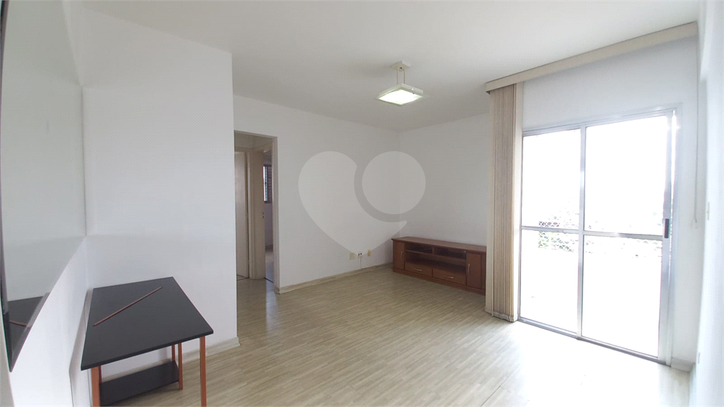 APARTAMENTO em TUCURUVI