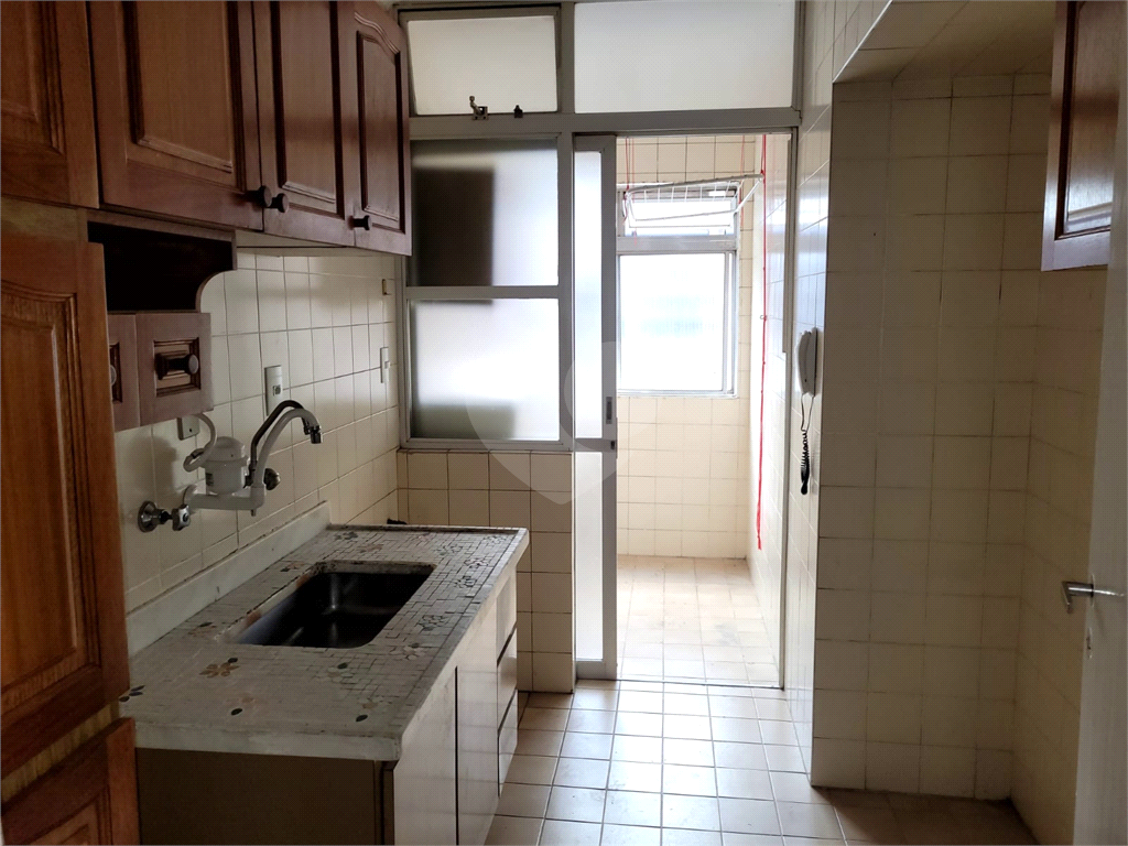 Excepcional Apartamento à venda, Santana com 60m², 2 dormitórios, sala com varanda e 1 vaga.