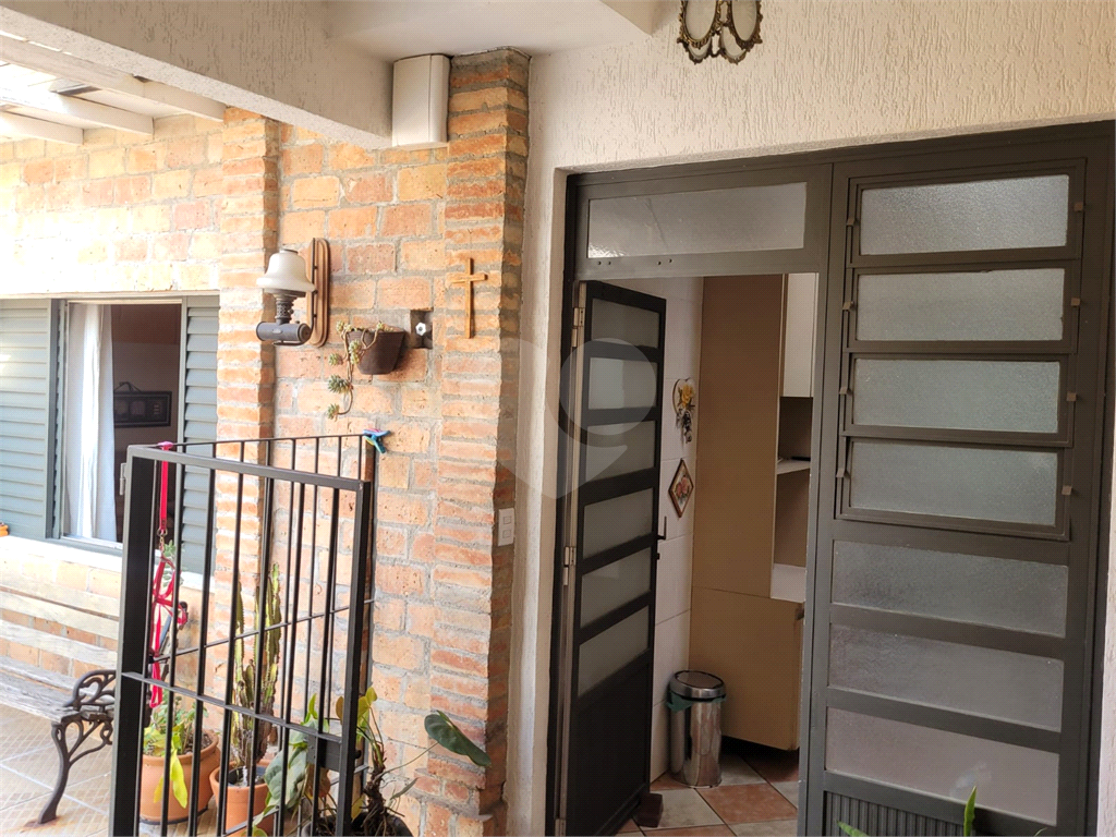 Casa térrea com 3 suítes na Casa Verde