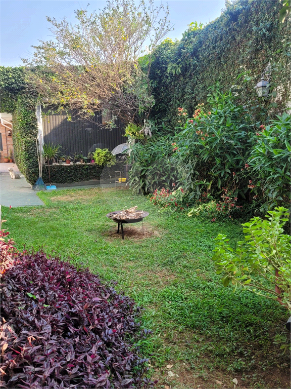 Casa térrea com 3 suítes na Casa Verde