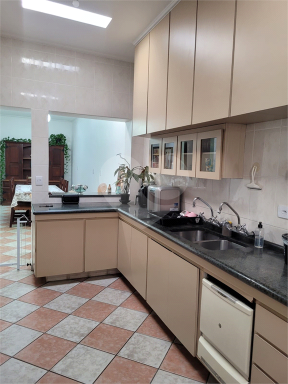 Casa térrea com 3 suítes na Casa Verde