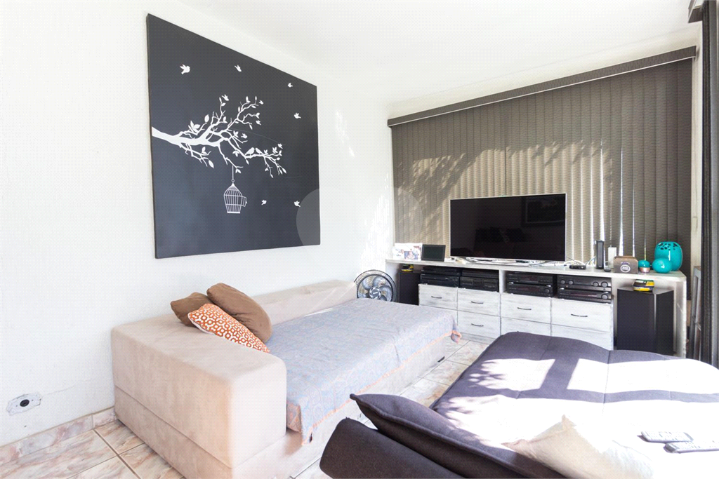 Casa térrea com 3 suítes na Casa Verde