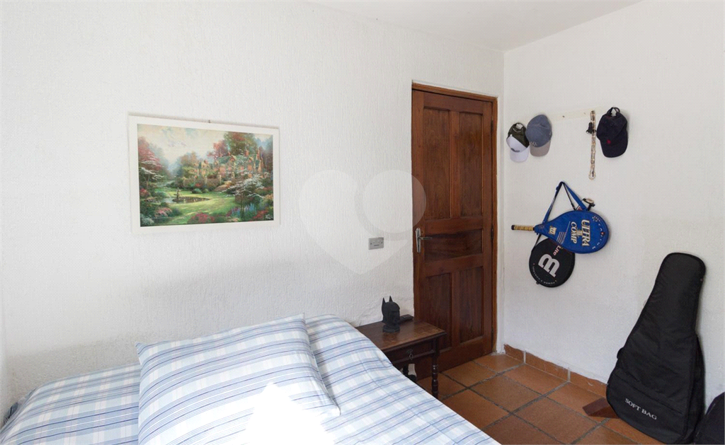 Casa térrea com 3 suítes na Casa Verde