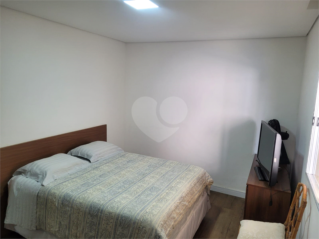 Casa térrea com 3 suítes na Casa Verde