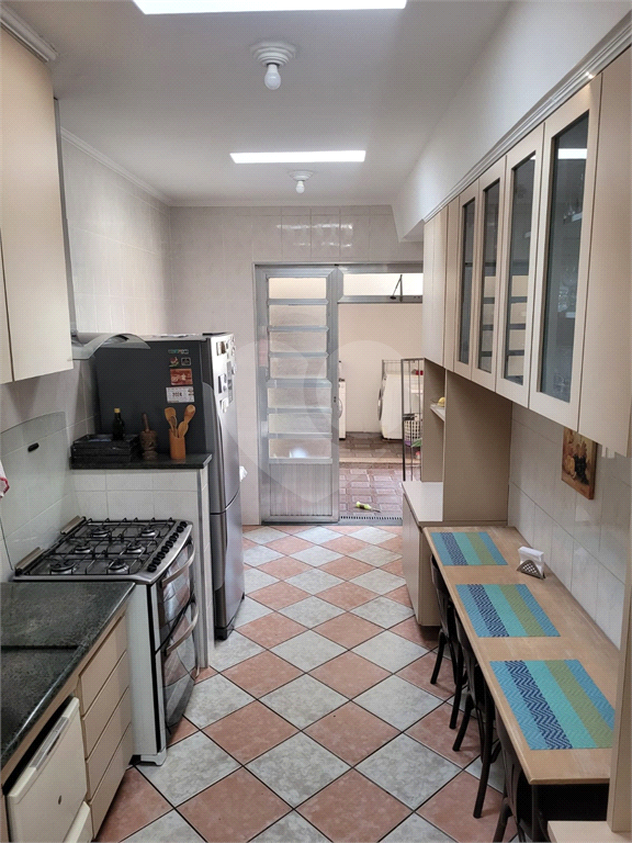 Casa térrea com 3 suítes na Casa Verde
