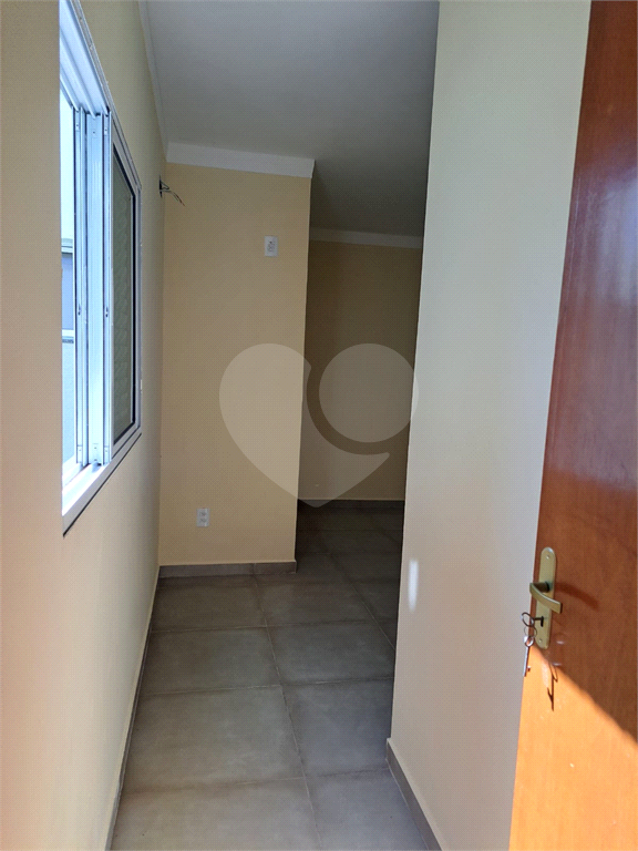 Linda casa á venda com 2 dormitorios na cidade de Bragança Paulista-SP