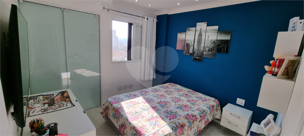 Apartamento para venda. 100m2. 3 quartos (1 suíte), sacada. 2 vagas fixas. Depósito. Santana