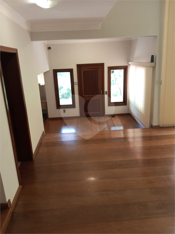 Casa de Condomínio à venda com 3 quartos, 250m² - Foto 7