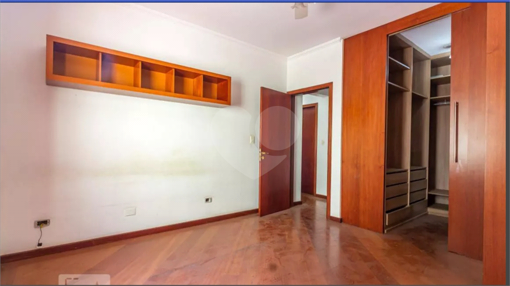 Sobrado à venda com 4 quartos, 219m² - Foto 9