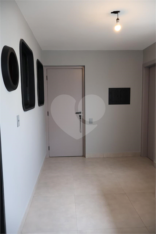 Apartamento à venda com 4 quartos, 198m² - Foto 1