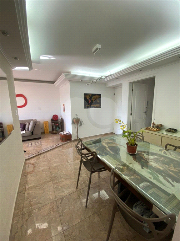 Apartamento à venda com 3 quartos, 83m² - Foto 9