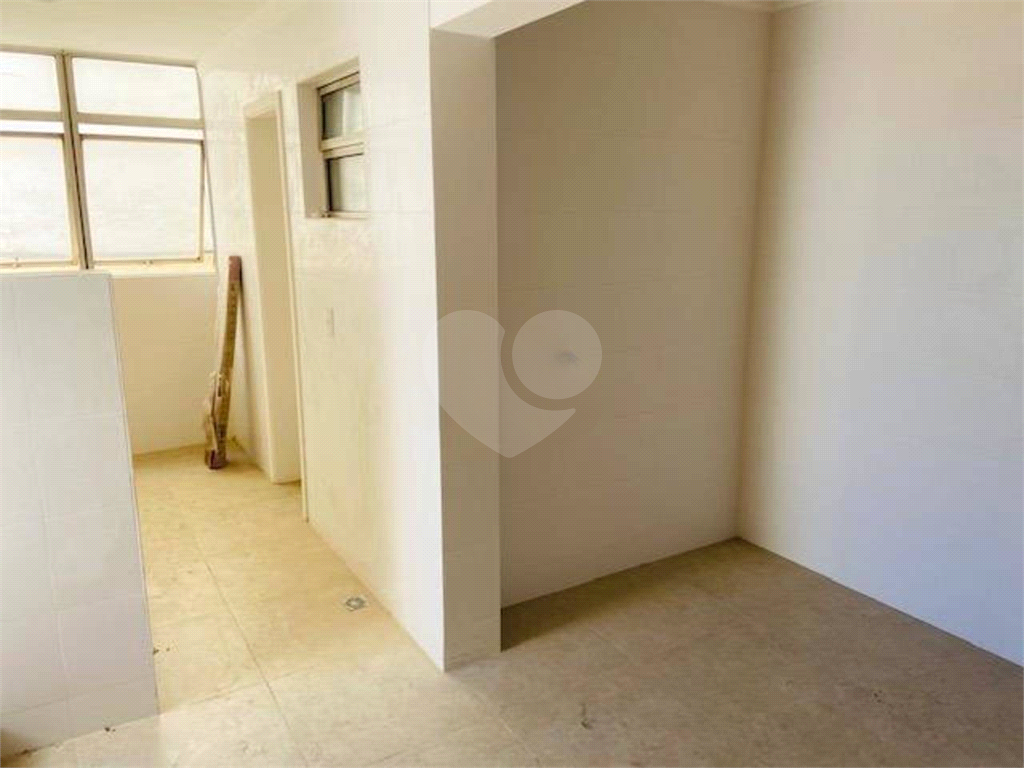 Apartamento à venda com 3 quartos, 113m² - Foto 16