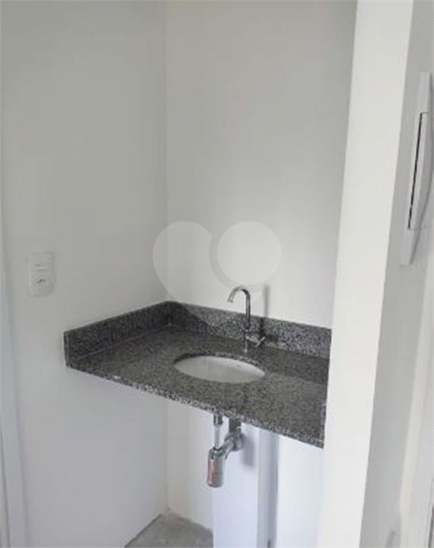 APARTAMENTO em PINHEIROS