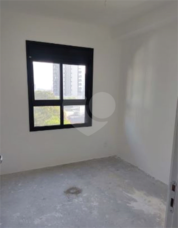 APARTAMENTO em PINHEIROS