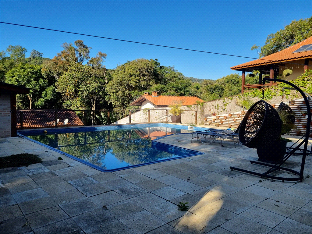 Casa de Condomínio à venda com 3 quartos, 346m² - Foto 4