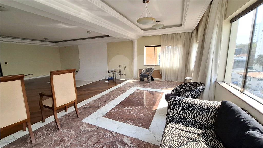 Casa à venda e aluguel com 4 quartos, 881m² - Foto 13