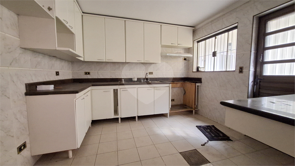 Casa à venda e aluguel com 4 quartos, 881m² - Foto 7