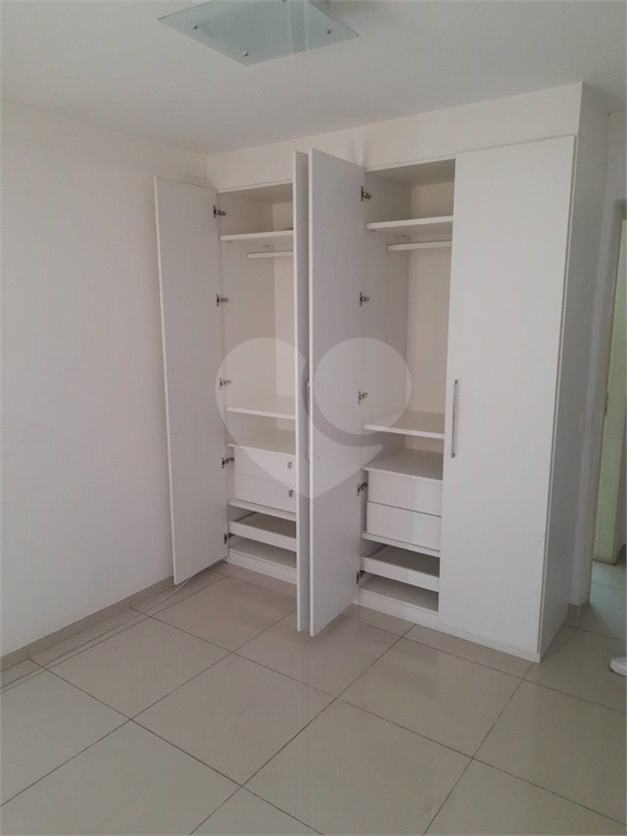 Apartamento à venda com 3 quartos, 150m² - Foto 8