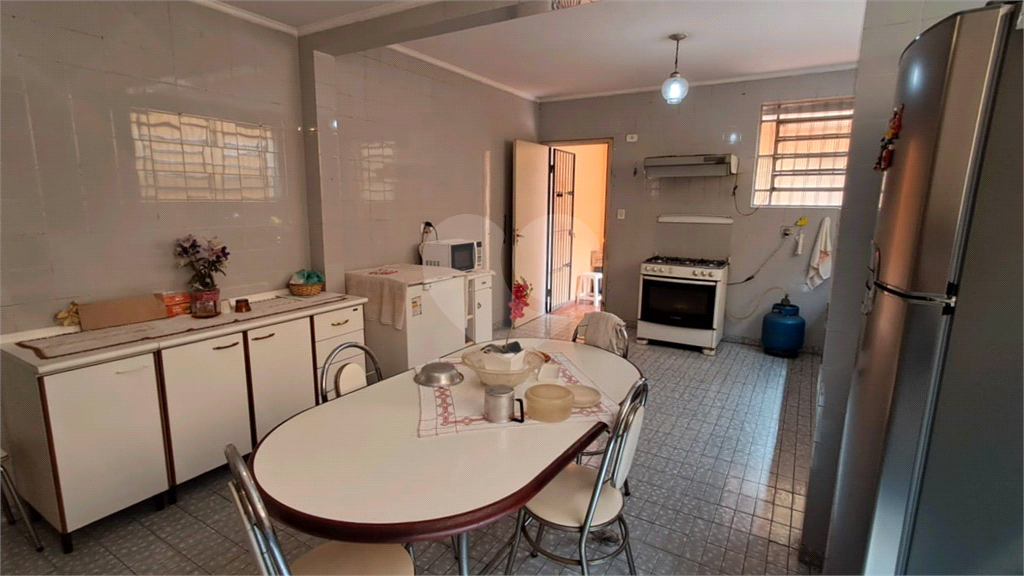 Sobrado à venda | 178 m2 | 2 dormitórios (1 suíte) | 3 vagas na Parada Inglesa!