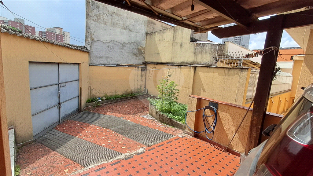 Sobrado à venda | 178 m2 | 2 dormitórios (1 suíte) | 3 vagas na Parada Inglesa!