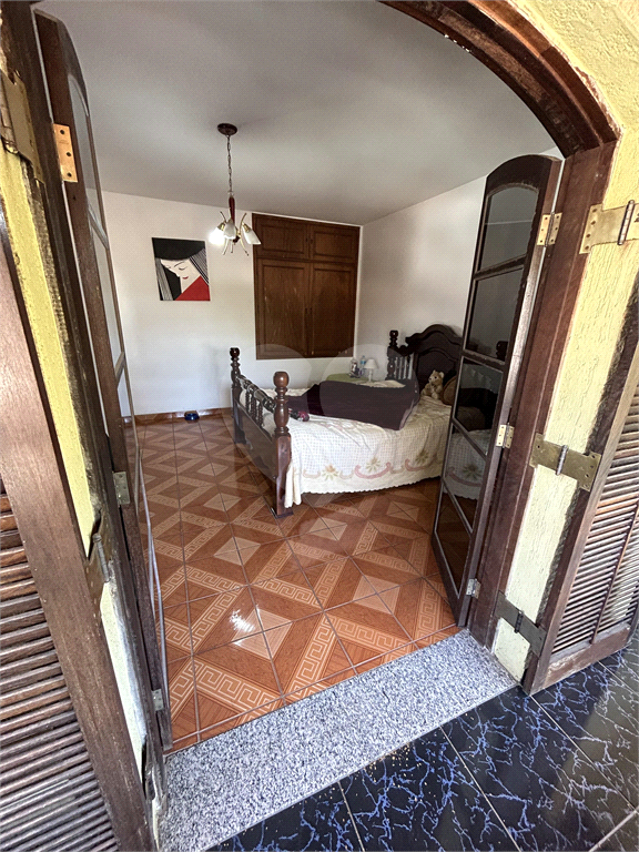 Sobrado à venda com 3 quartos, 234m² - Foto 29