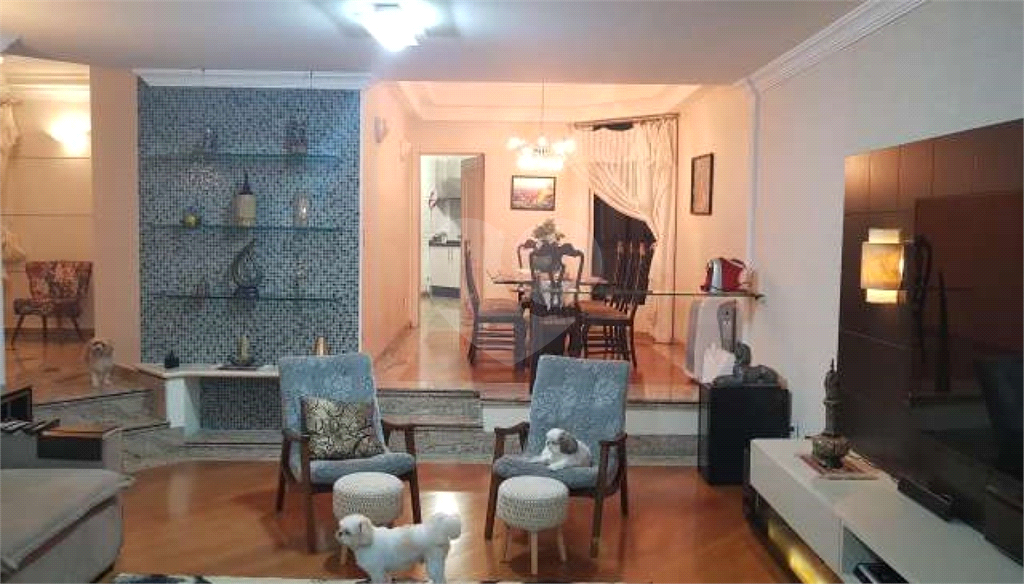 Apartamento à venda com 3 quartos, 220m² - Foto 26