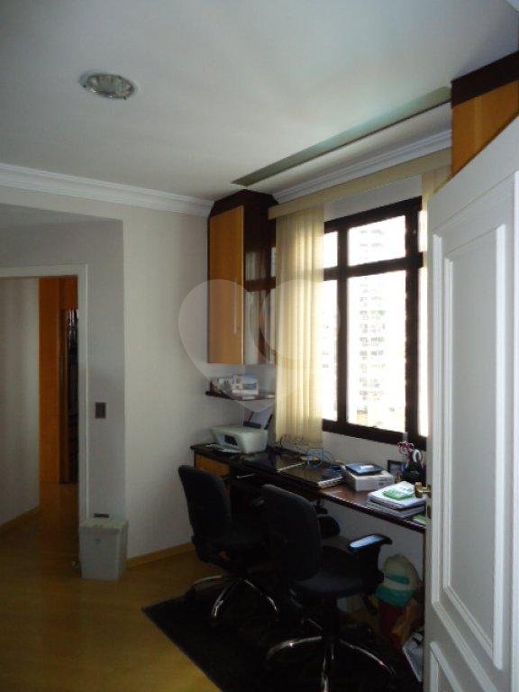 Apartamento à venda com 3 quartos, 220m² - Foto 14