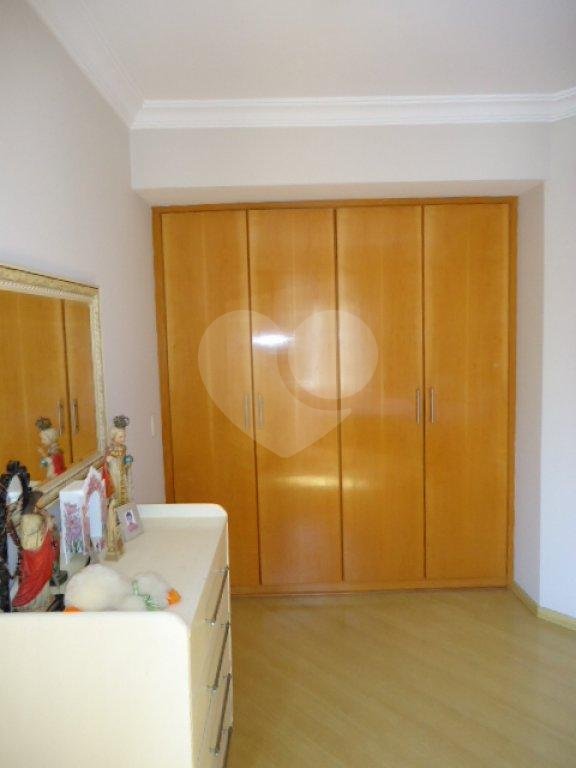 Apartamento à venda com 3 quartos, 220m² - Foto 18