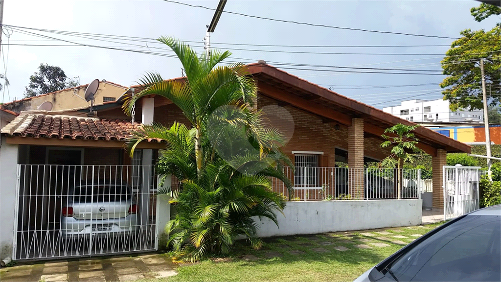 Casa de Condomínio à venda com 2 quartos, 130m² - Foto 1