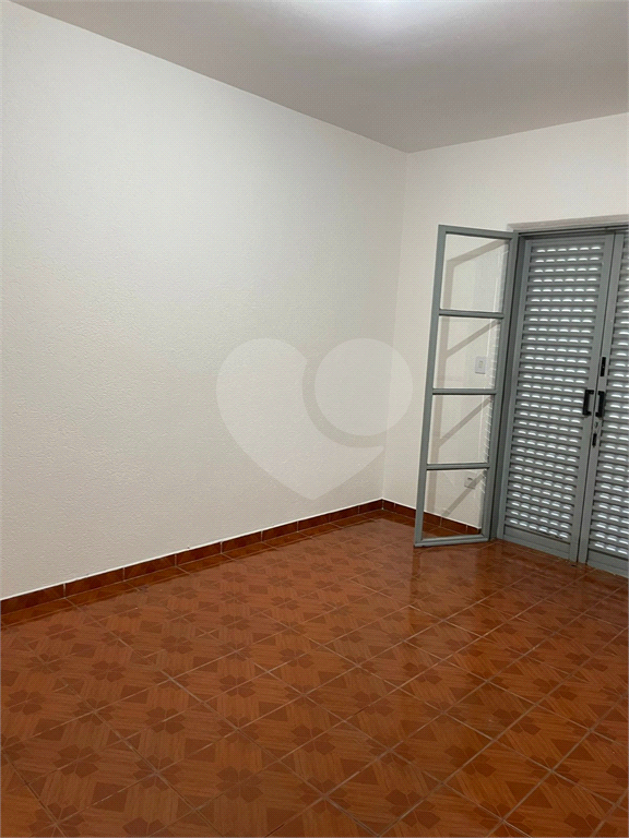 Sobrado à venda com 3 quartos, 160m² - Foto 4